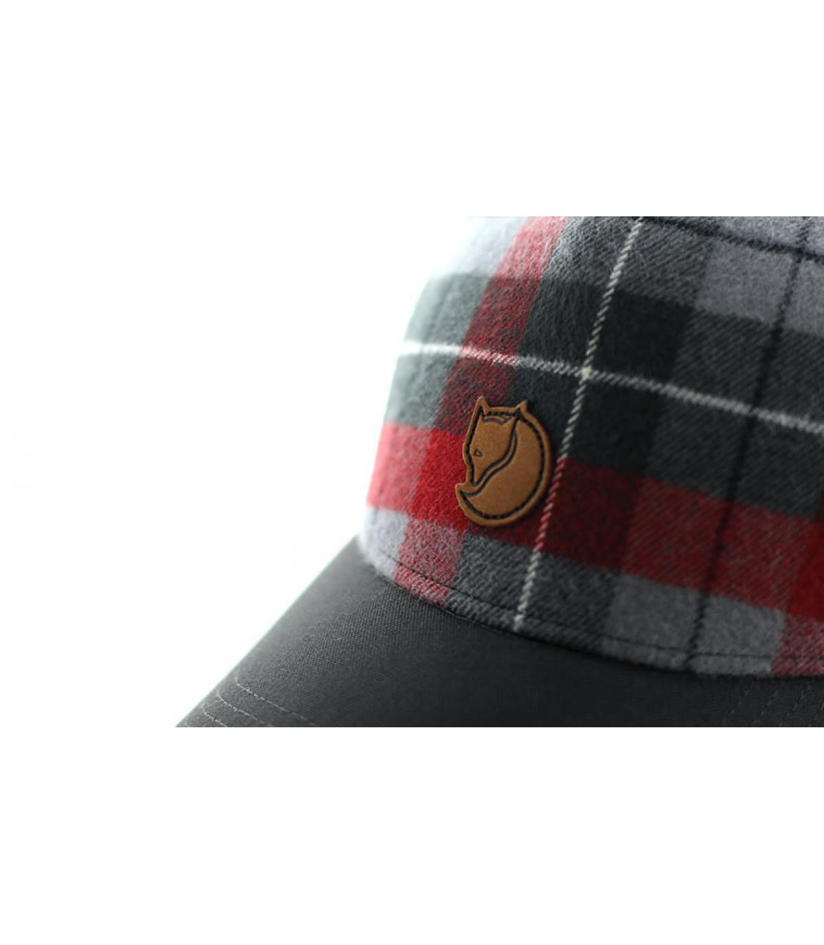 grey plaid curve cap - Ovik plaid cap dark grey Fjallraven : Headict